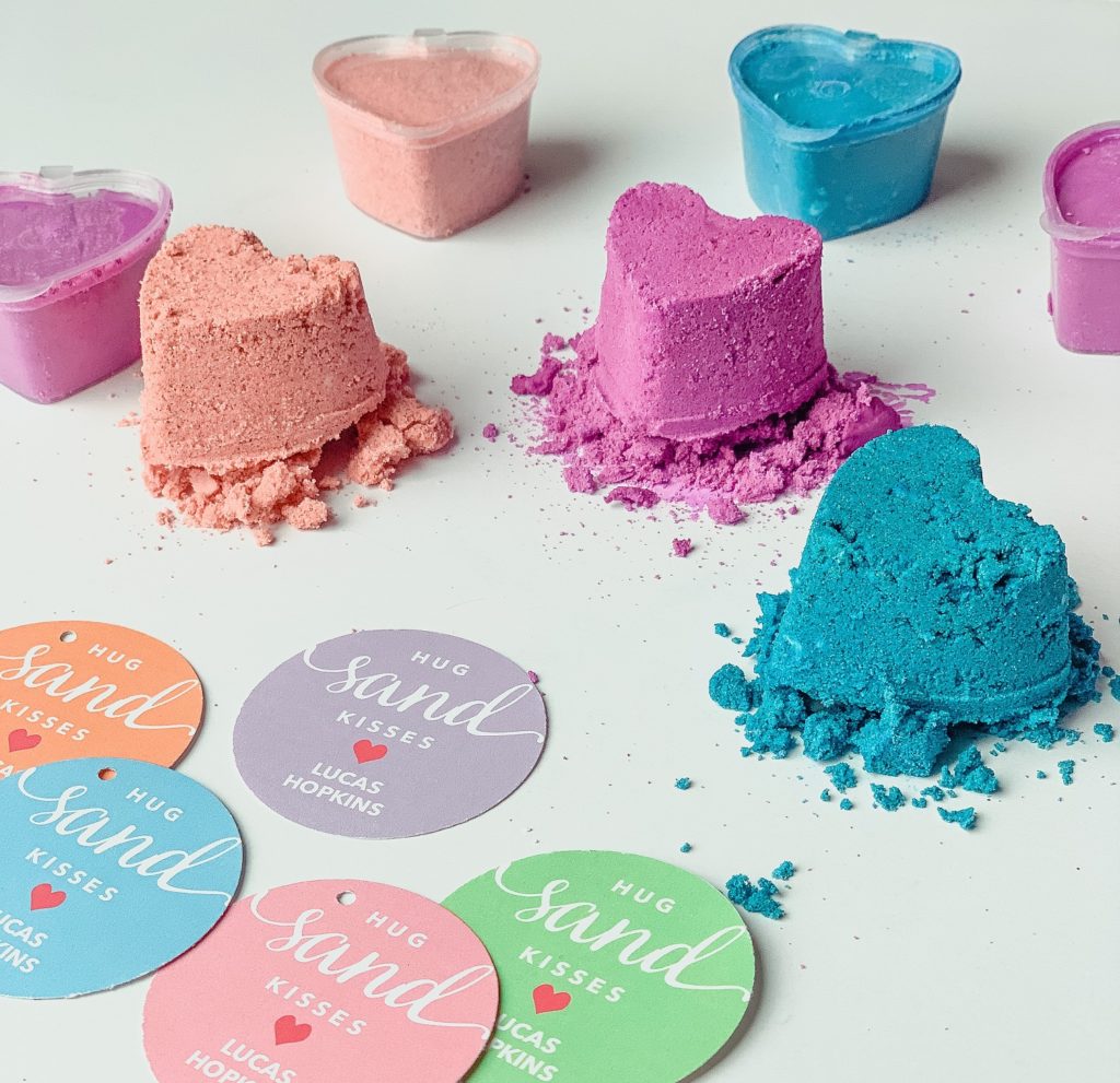 Kinetic Sand Valentine