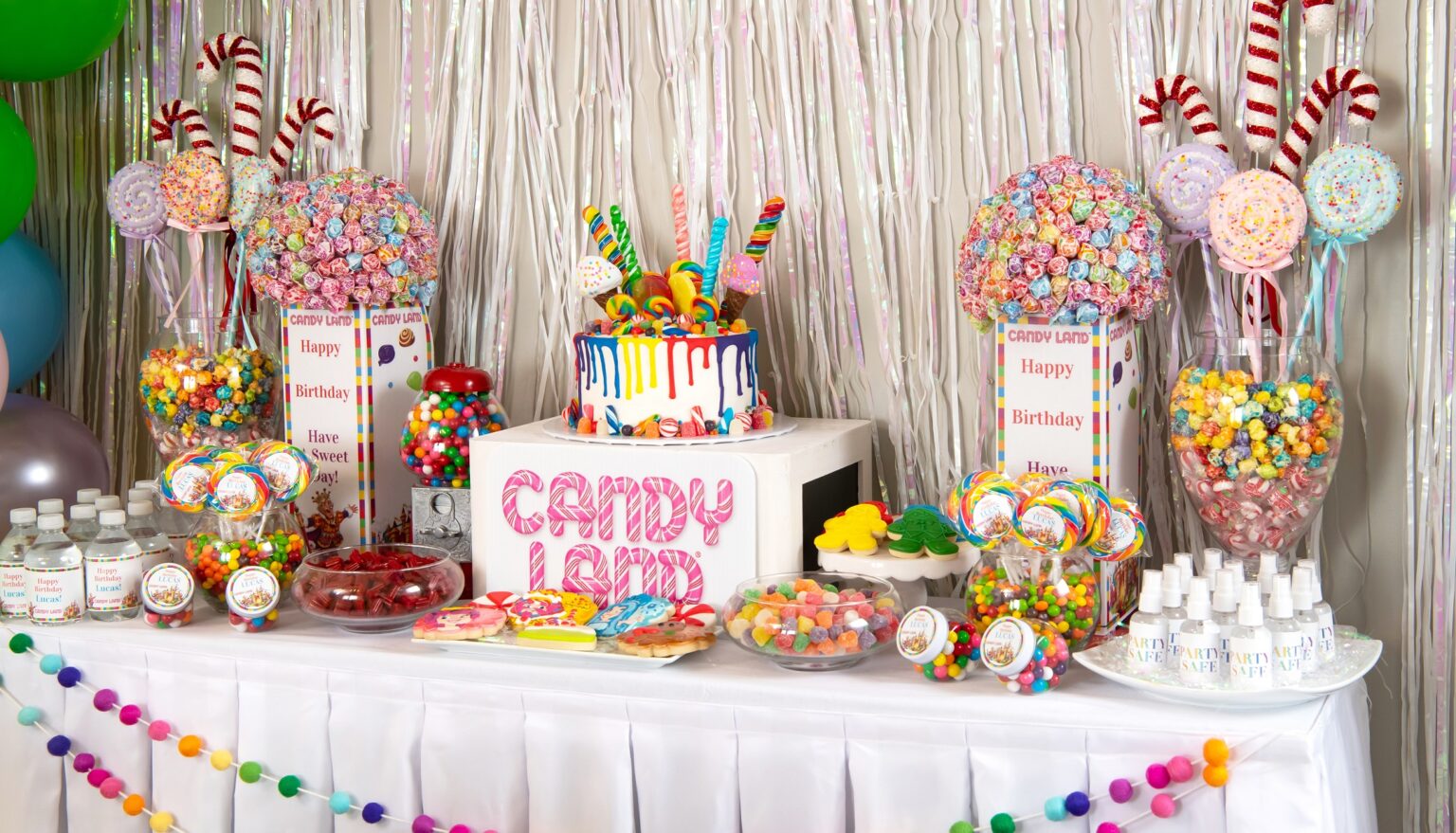 candy-land-birthday-party-with-candy-bar